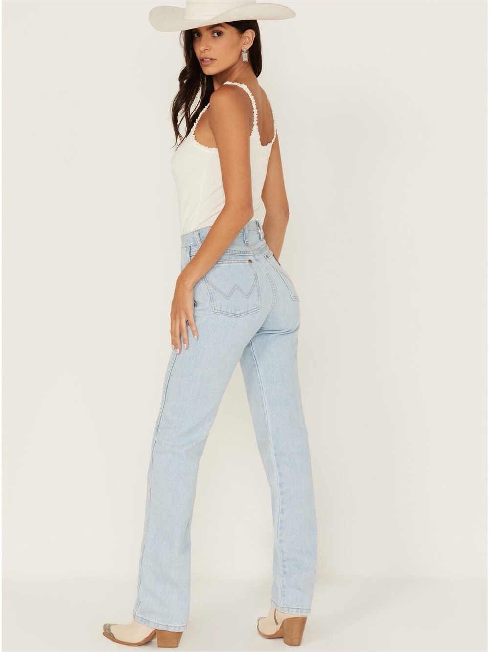Wrangler Women's Light Wash Slim Fit Cowboy Cut Jeans Size 1 x 34 - Picture 3 of 10